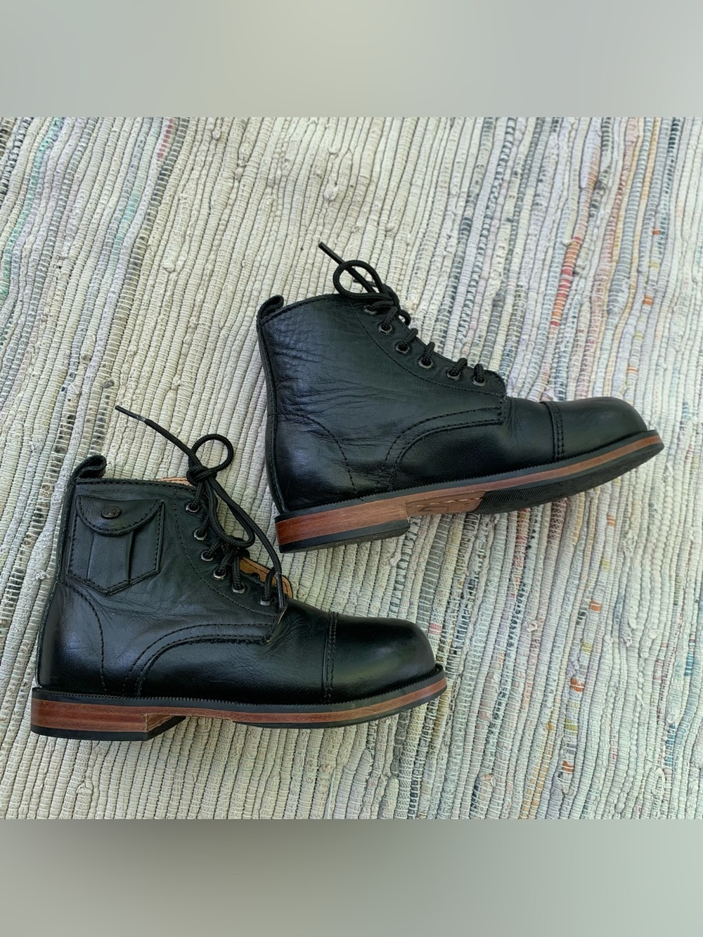 Mikoleon heirloom boots